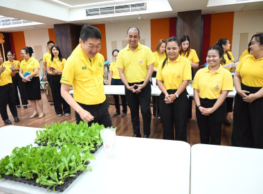 นายวิศิษฐ์ ศรีสุวรรณ์ อธิบดีกรมส่งเสริมสหกรณ์ ... พารามิเตอร์รูปภาพ 37