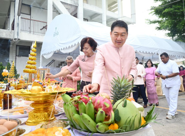 พิธีบูชาศาลสมเด็จพระปิยะมหาราช ศาลกรมพระจันทบุรีนฤนาท ... พารามิเตอร์รูปภาพ 1