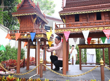 พิธีบูชาศาลสมเด็จพระปิยะมหาราช ศาลกรมพระจันทบุรีนฤนาท ... พารามิเตอร์รูปภาพ 19
