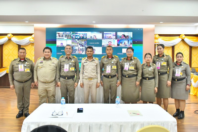 นายมนัส เทพรักษ์ รองอธิบดีกรมส่งเสริมสหกรณ์ ... พารามิเตอร์รูปภาพ 1