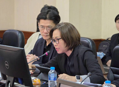 นายมนัส เทพรักษ์ รองอธิบดีกรมส่งเสริมสหกรณ์ พร้อมด้วย ... พารามิเตอร์รูปภาพ 3