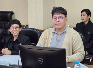 นายมนัส เทพรักษ์ รองอธิบดีกรมส่งเสริมสหกรณ์ พร้อมด้วย ... พารามิเตอร์รูปภาพ 11