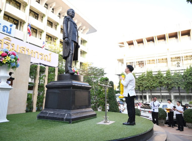 ร่วมทำบุญถวายภัตตาหารเช้าแด่พระภิกษุสงฆ์และสามเณร ... พารามิเตอร์รูปภาพ 9