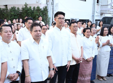 ร่วมทำบุญถวายภัตตาหารเช้าแด่พระภิกษุสงฆ์และสามเณร ... พารามิเตอร์รูปภาพ 20