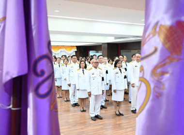 อธิบดีกรมส่งเสริมสหกรณ์ นำคณะผู้บริหารถวายพระพรชัยมงคล ... พารามิเตอร์รูปภาพ 11