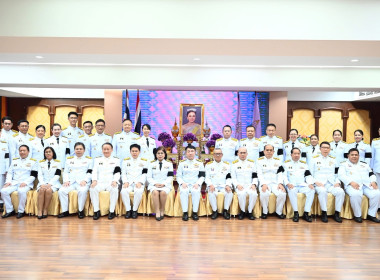 อธิบดีกรมส่งเสริมสหกรณ์ นำคณะผู้บริหารถวายพระพรชัยมงคล ... พารามิเตอร์รูปภาพ 16
