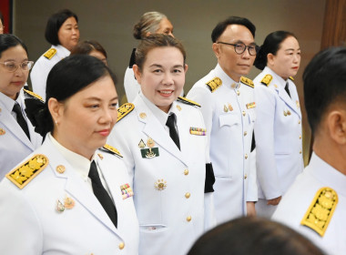 อธิบดีกรมส่งเสริมสหกรณ์ นำคณะผู้บริหารถวายพระพรชัยมงคล ... พารามิเตอร์รูปภาพ 31