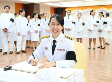อธิบดีกรมส่งเสริมสหกรณ์ นำคณะผู้บริหารถวายพระพรชัยมงคล ... พารามิเตอร์รูปภาพ 82