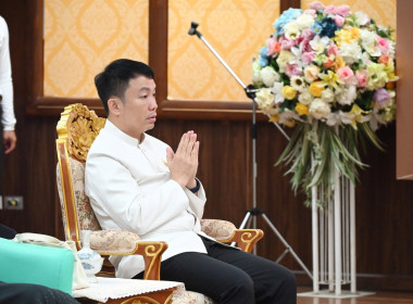 กรมส่งเสริมสหกรณ์จัดพิธีสวดเจริญพระพุทธมนต์ถวายพระราชกุศล ... พารามิเตอร์รูปภาพ 15