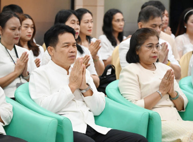 กรมส่งเสริมสหกรณ์จัดพิธีสวดเจริญพระพุทธมนต์ถวายพระราชกุศล ... พารามิเตอร์รูปภาพ 21