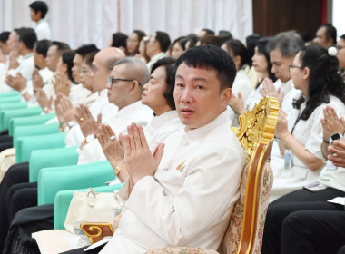 กรมส่งเสริมสหกรณ์จัดพิธีสวดเจริญพระพุทธมนต์ถวายพระราชกุศล ... พารามิเตอร์รูปภาพ 56