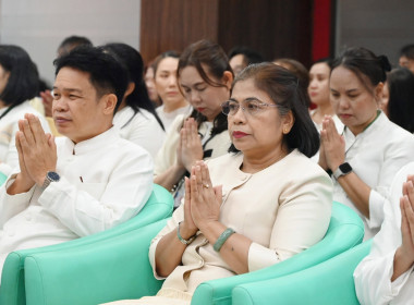 กรมส่งเสริมสหกรณ์จัดพิธีสวดเจริญพระพุทธมนต์ถวายพระราชกุศล ... พารามิเตอร์รูปภาพ 61