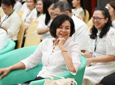 กรมส่งเสริมสหกรณ์จัดพิธีสวดเจริญพระพุทธมนต์ถวายพระราชกุศล ... พารามิเตอร์รูปภาพ 72
